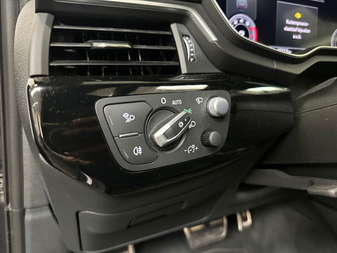 Audi A4 Avant 40 TFSI 3X S-Line|Pano|RS Seat|Keyl|B&O|Headup