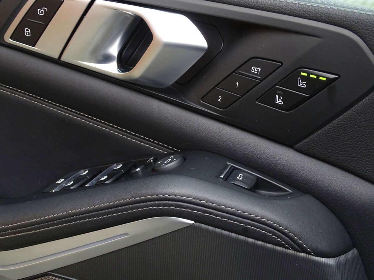 BMW X5 45e 394PK / M-Sport / Skylounge / Harman Kardon / LED
