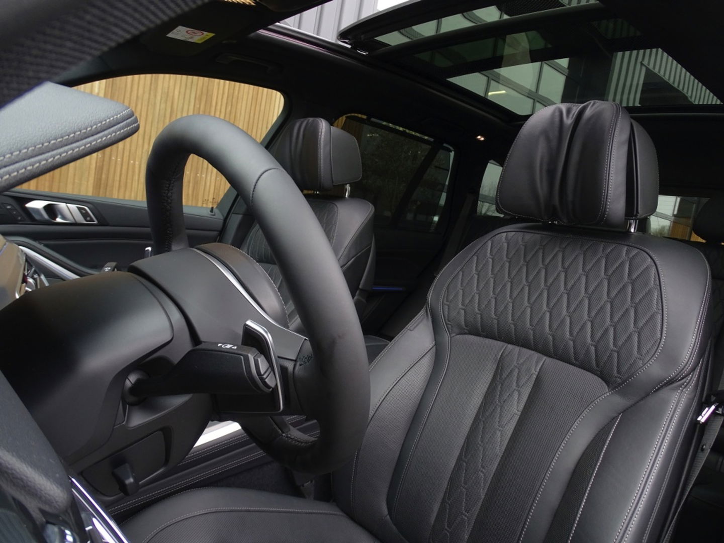 BMW X5 45e 394PK / M-Sport / Skylounge / Harman Kardon / LED