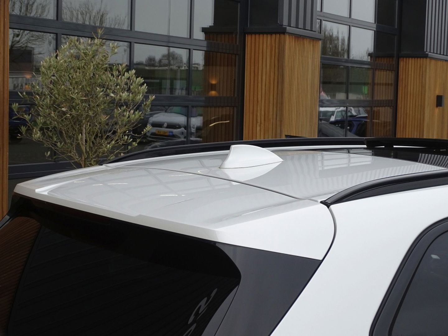 BMW X5 45e 394PK / M-Sport / Skylounge / Harman Kardon / LED
