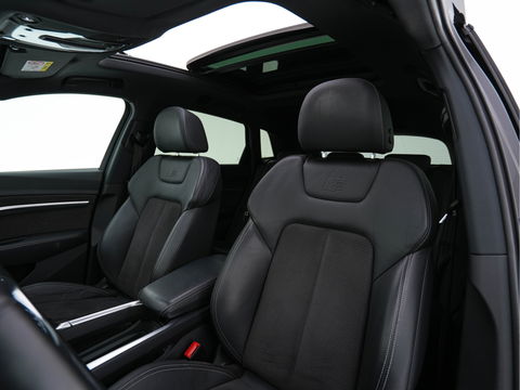 Audi e-tron 50 Quattro S-Line-Edition 71 kWh [ 3-Fase ] (INCL-BTW) *PANO | LEATHER-ALCANTARA | DIGI-COCKPIT | FULL-LED | ADAPTIVE-CRUISE | MEMORY-PACK | SPORT-SEATS | AIR-SUSPENSION | NAVI-FULLMAP | HEATED-SEATS | DAB | SHIFT-PADDLES |  21''ALU*
