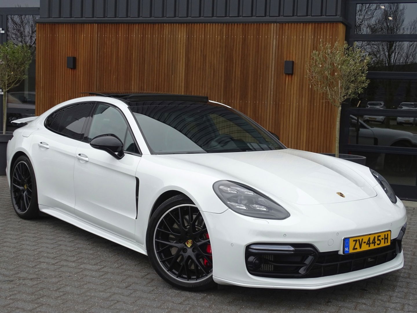 Porsche Panamera 4.0 V8 Turbo 550PK / Sport chrono / Alcantara / Bose / LED
