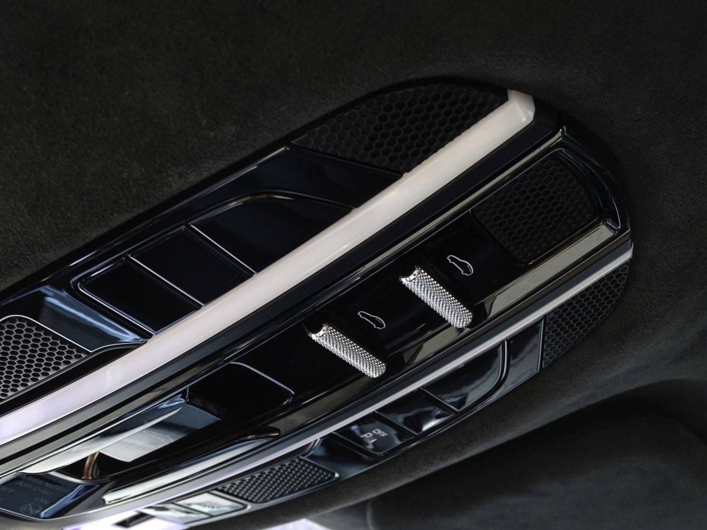 Porsche Panamera 4.0 V8 Turbo 550PK / Sport chrono / Alcantara / Bose / LED