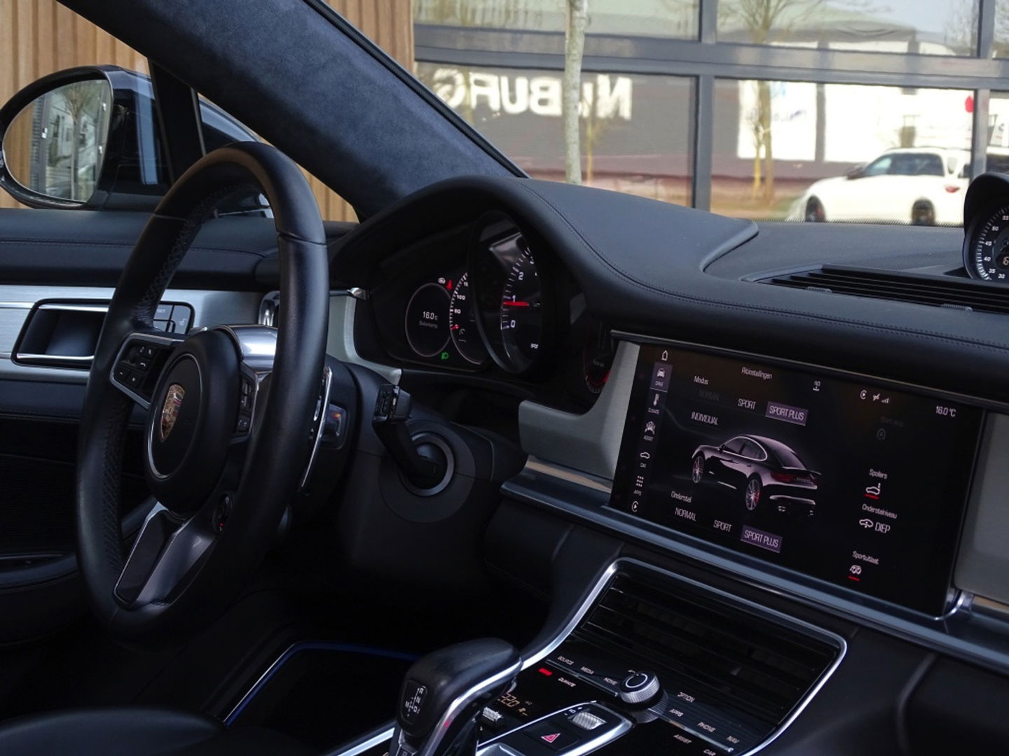 Porsche Panamera 4.0 V8 Turbo 550PK / Sport chrono / Alcantara / Bose / LED