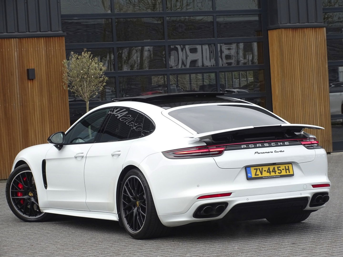 Porsche Panamera 4.0 V8 Turbo 550PK / Sport chrono / Alcantara / Bose / LED