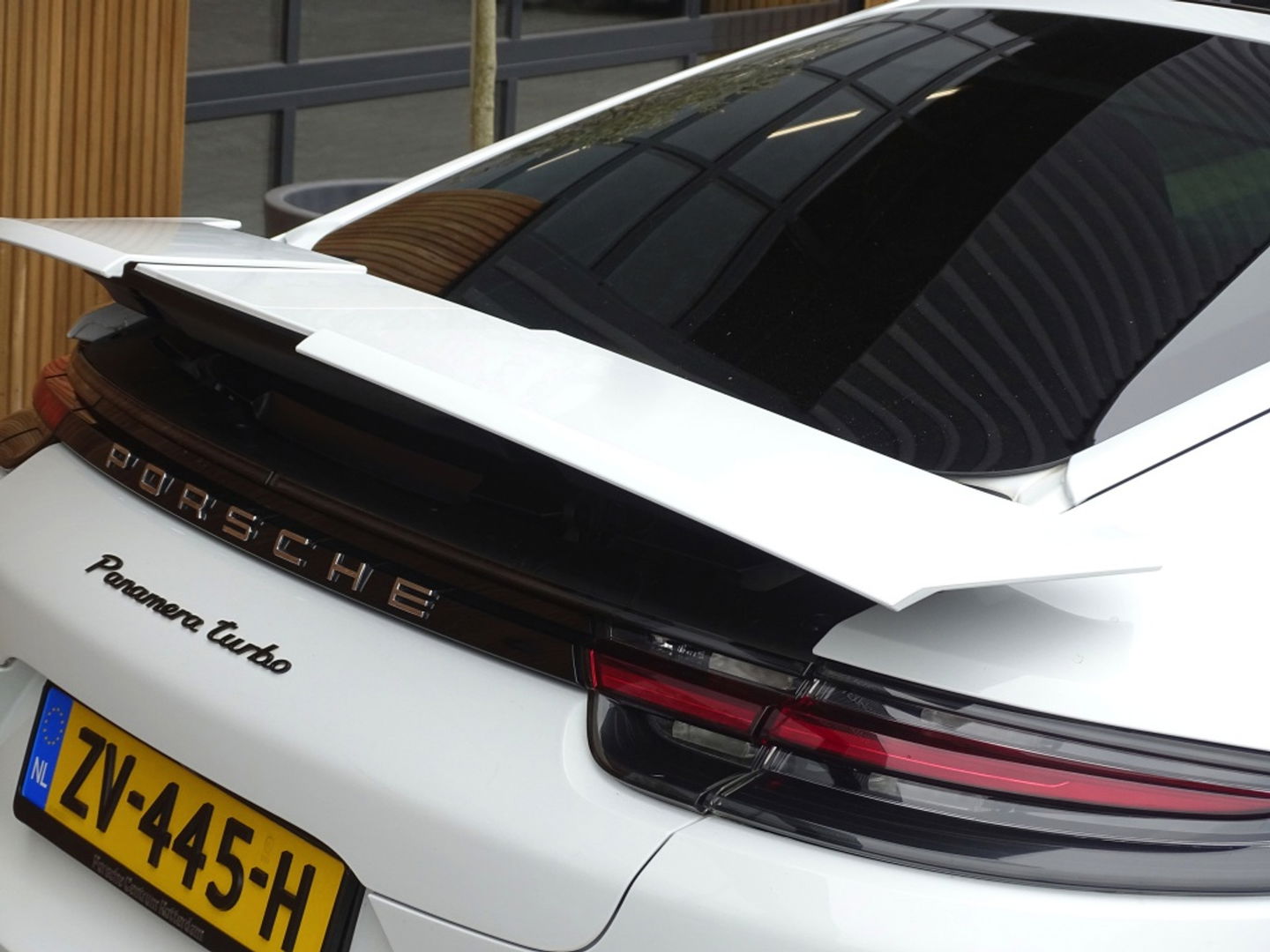 Porsche Panamera 4.0 V8 Turbo 550PK / Sport chrono / Alcantara / Bose / LED