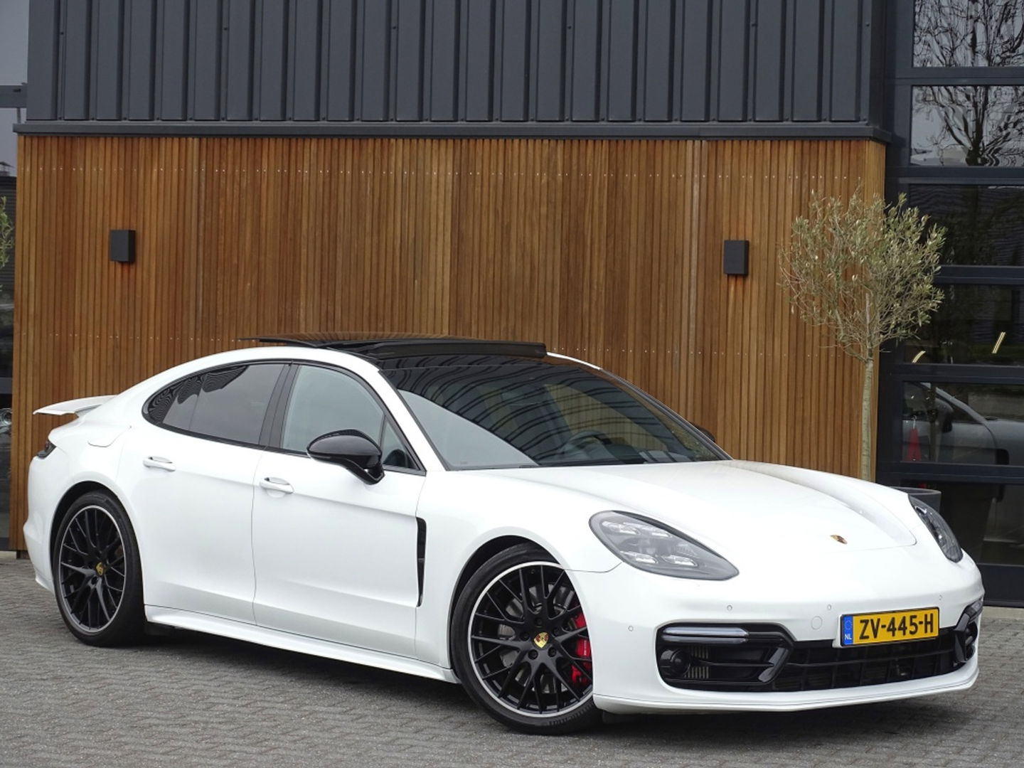 Porsche Panamera 4.0 V8 Turbo 550PK / Sport chrono / Alcantara / Bose / LED