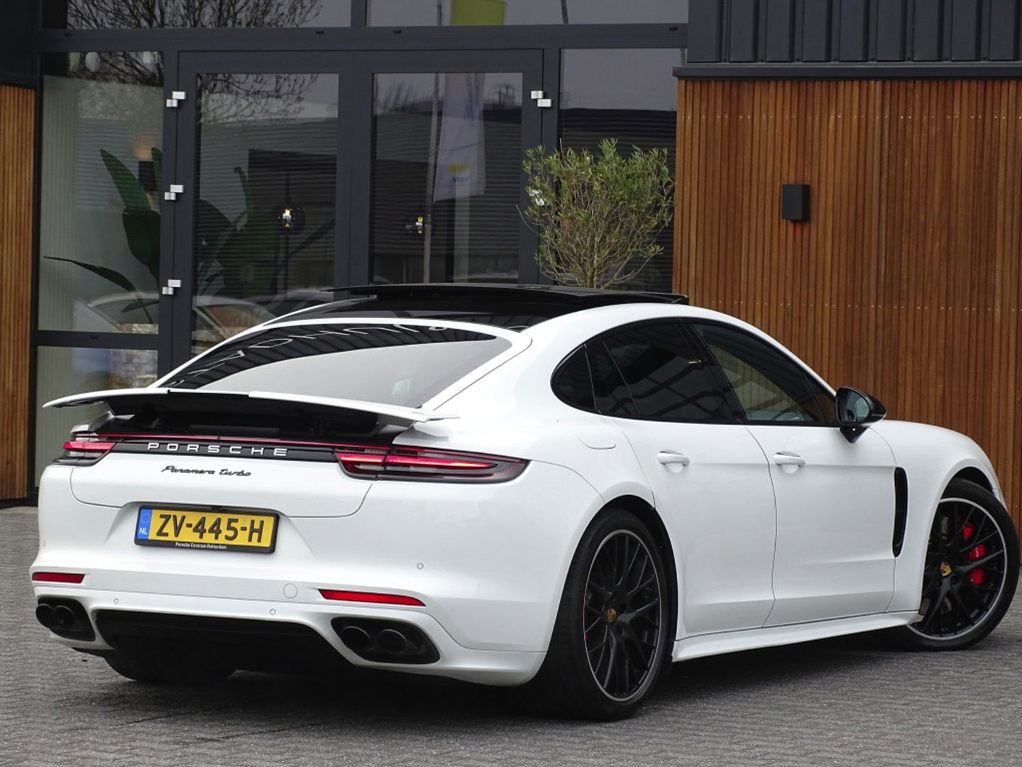 Porsche Panamera 4.0 V8 Turbo 550PK / Sport chrono / Alcantara / Bose / LED