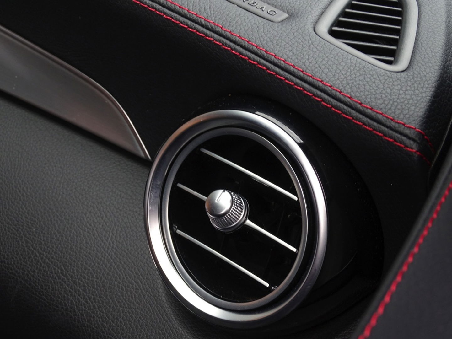 Mercedes-Benz C-Klasse C450 AMG 368PK AMG Ed. 1 / 4-Matic / Burmester / LED