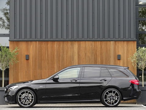 Mercedes-Benz C-Klasse C450 AMG 368PK AMG Ed. 1 / 4-Matic / Burmester / LED