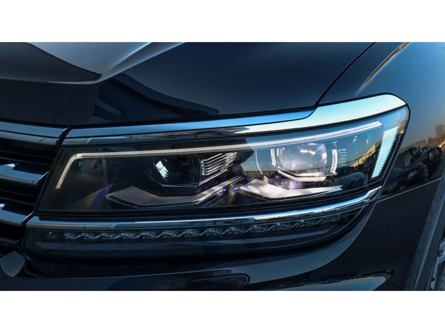 Volkswagen Tiguan Allspace 1.5 TSI HL Bus. R. | 3X R-Line | Trekhaak | Pano VERKOCHT