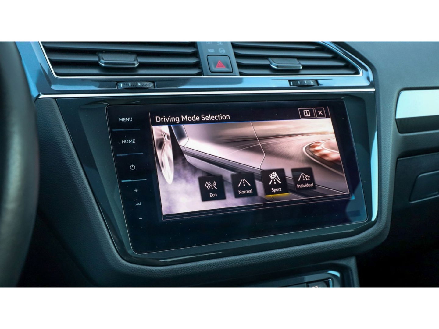 Volkswagen Tiguan Allspace 1.5 TSI HL Bus. R. | 3X R-Line | Trekhaak | Pano VERKOCHT