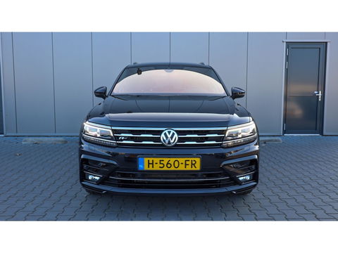 Volkswagen Tiguan Allspace 1.5 TSI HL Bus. R. | 3X R-Line | Trekhaak | Pano VERKOCHT