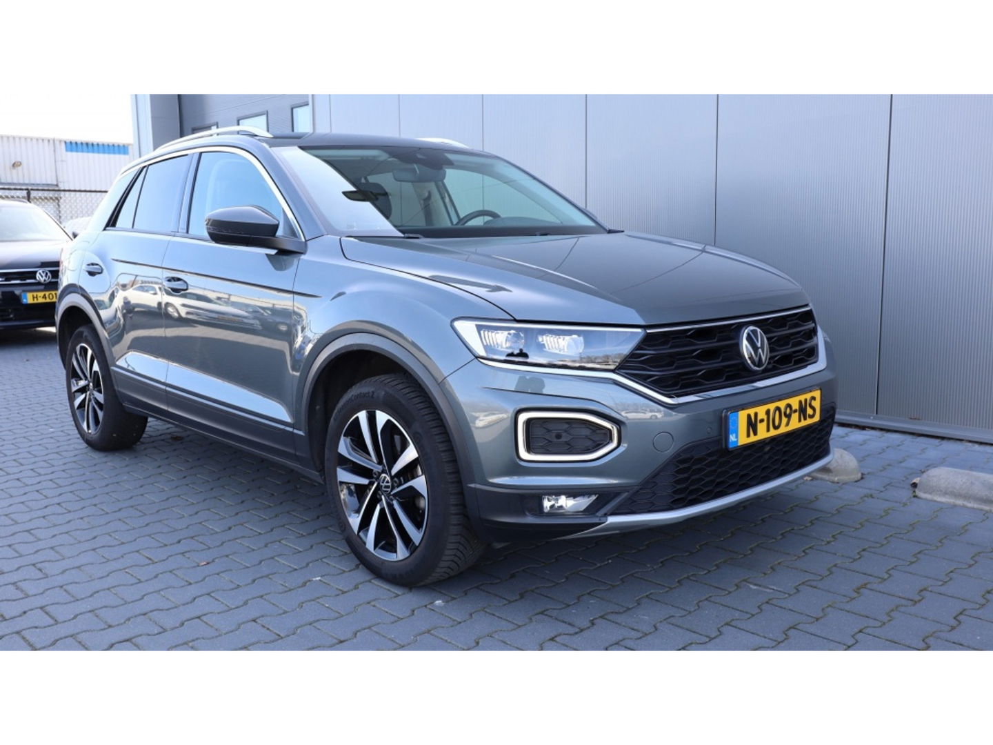 Volkswagen T-Roc 1.5 TSI Sport | Led Koplampen | Apple Android | Adaptief cruise
