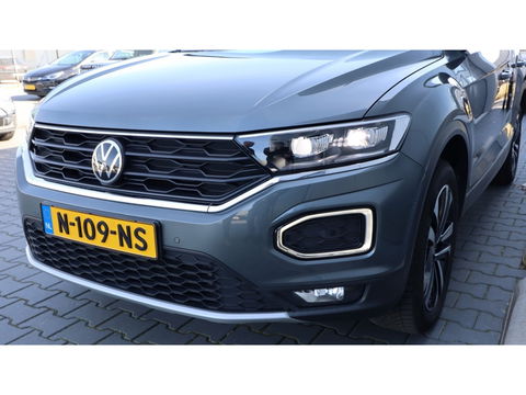Volkswagen T-Roc 1.5 TSI Sport | Led Koplampen | Apple Android | Adaptief cruise