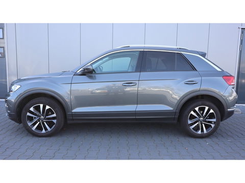 Volkswagen T-Roc 1.5 TSI Sport | Led Koplampen | Apple Android | Adaptief cruise