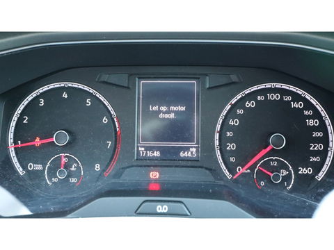 Volkswagen T-Roc 1.5 TSI Sport | Led Koplampen | Apple Android | Adaptief cruise