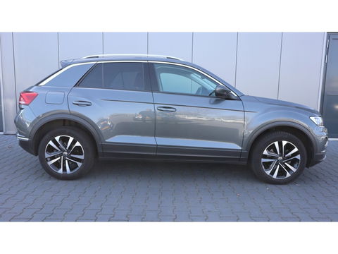 Volkswagen T-Roc 1.5 TSI Sport | Led Koplampen | Apple Android | Adaptief cruise