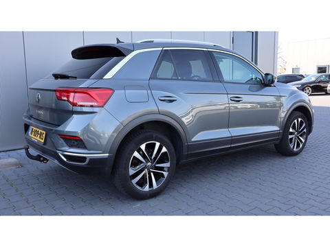 Volkswagen T-Roc 1.5 TSI Sport | Led Koplampen | Apple Android | Adaptief cruise