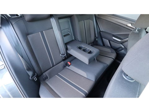 Volkswagen T-Roc 1.5 TSI Sport | Led Koplampen | Apple Android | Adaptief cruise