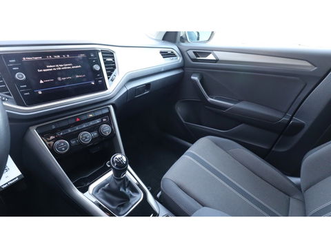 Volkswagen T-Roc 1.5 TSI Sport | Led Koplampen | Apple Android | Adaptief cruise