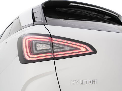 Hyundai NEXO FCEV Plus Pack [ HYDROGENIUM ] (INCL-BTW) (WATERSTOF) *PANO | NAPPA-FULL-LEATHER | NAVI-FULLMAP | ADAPT.CRUISE |  FULL-LED | KEYLESS | DAB |  KRELL-AUDIO | WIDESCREEN-COCKPIT | SURROUND-VIEW | SHIFT-PADDLES | COMFORT-SEATS
