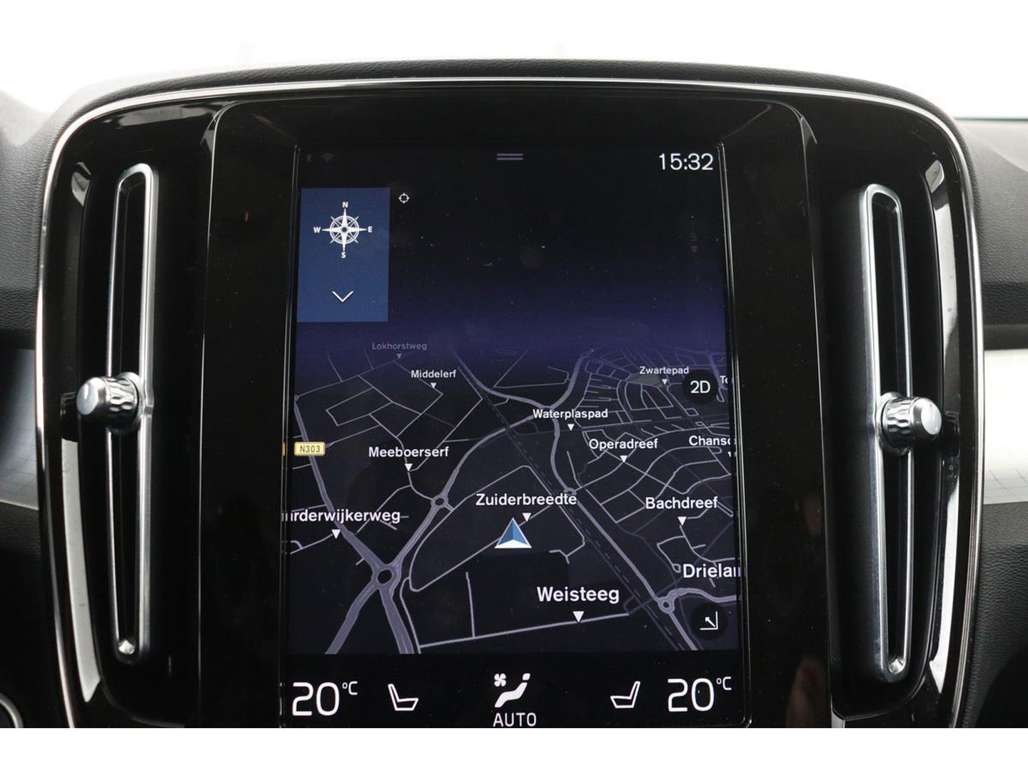 Volvo XC40 1.5 T2 Business Pro | Adaptive cruise | Stoel & stuurverwarming | Carplay | Camera | Navigatie | Full LED | Dodehoek detectie | Keyless | Climate control | PDC | Bluetooth