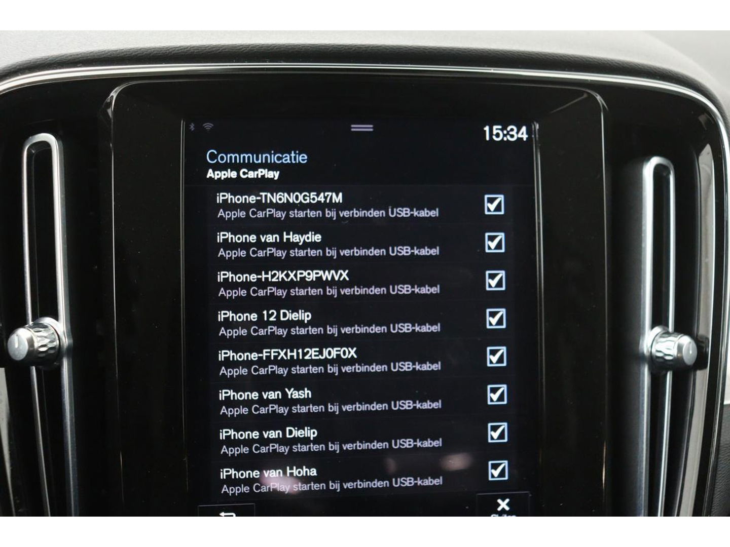 Volvo XC40 1.5 T2 Business Pro | Adaptive cruise | Stoel & stuurverwarming | Carplay | Camera | Navigatie | Full LED | Dodehoek detectie | Keyless | Climate control | PDC | Bluetooth