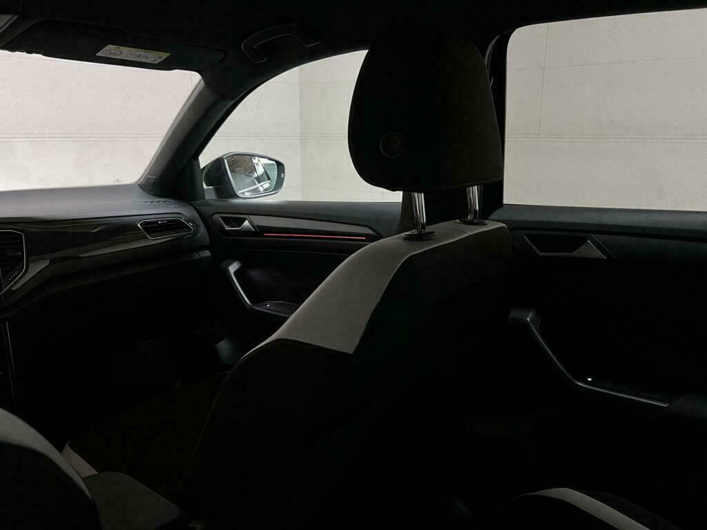 Volkswagen T-Roc 1.5 TSI Sport R-Line Pano CarPlay ACC NAP