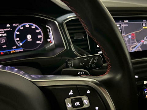 Volkswagen T-Roc 1.5 TSI Sport R-Line Pano CarPlay ACC NAP