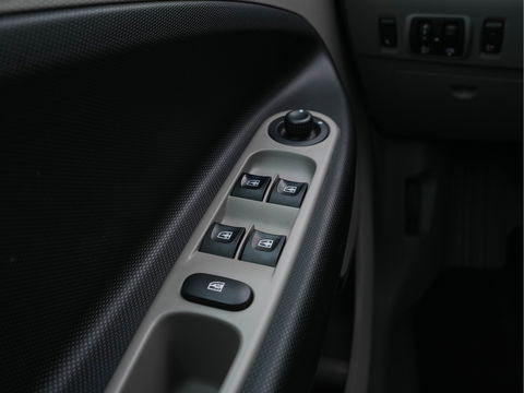 Renault ZOE Q210 Zen Quickcharge 22 kWh (ex Accu) [ 3-Fase ] Aut. *NAVI-FULLMAP | DIGI-COCKPIT | KEYLESS | CAMERA | COMFORT-SEATS | ECC | PDC | CRUISE | 17''ALU*