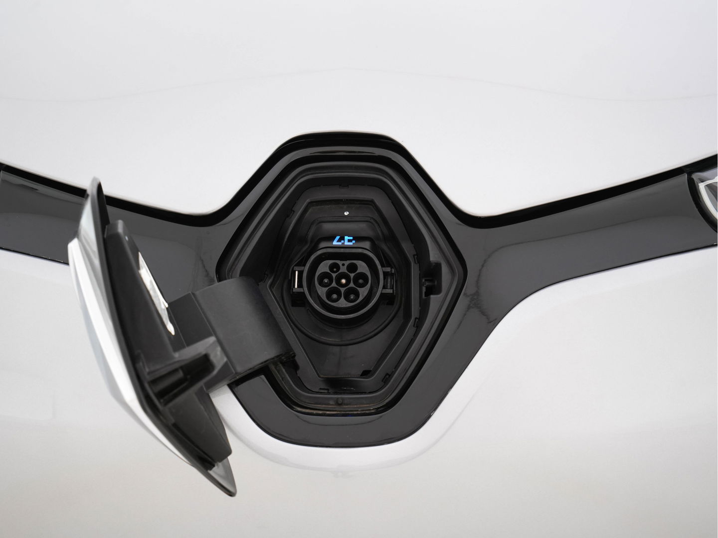 Renault ZOE Q210 Zen Quickcharge 22 kWh (ex Accu) [ 3-Fase ] Aut. *NAVI-FULLMAP | DIGI-COCKPIT | KEYLESS | CAMERA | COMFORT-SEATS | ECC | PDC | CRUISE | 17''ALU*