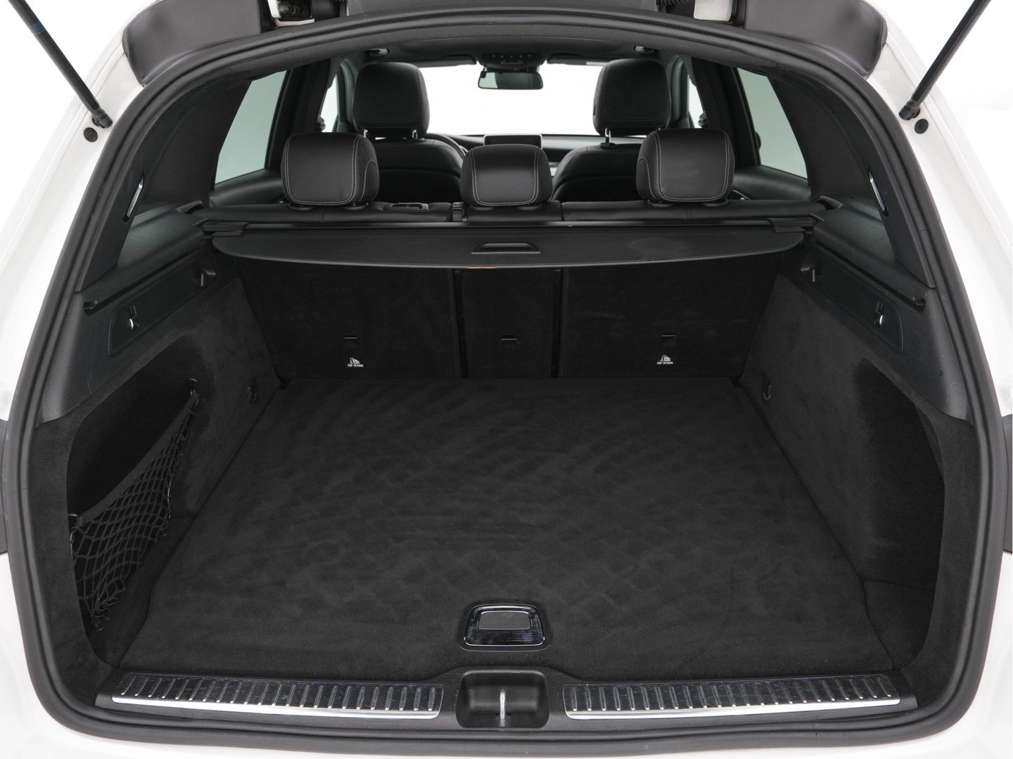Mercedes-Benz GLC 250 4MATIC Premium AMG-Sportpack Aut. *PANO | LEATHER-MICROFIBRE | FULL-LED | BLINDSPOT | SPORT-SEATS | NAVI-FULLMAP | CAMERA | SHIFT-PADDLES | AMBIENT-LIGHT | HEATED-SEATS | TOWBAR | 19''ALU*
