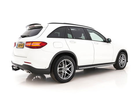 Mercedes-Benz GLC 250 4MATIC Premium AMG-Sportpack Aut. *PANO | LEATHER-MICROFIBRE | FULL-LED | BLINDSPOT | SPORT-SEATS | NAVI-FULLMAP | CAMERA | SHIFT-PADDLES | AMBIENT-LIGHT | HEATED-SEATS | TOWBAR | 19''ALU*