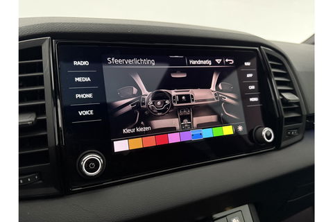 Škoda Karoq 1.5 TSI ACT 150PK Sportline Business Pano Sfeer Carplay Virtual Camera LED Clima Cruise Navi PDC 19''LMV