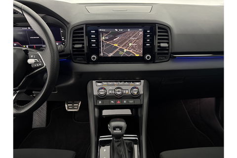 Škoda Karoq 1.5 TSI ACT 150PK Sportline Business Pano Sfeer Carplay Virtual Camera LED Clima Cruise Navi PDC 19''LMV