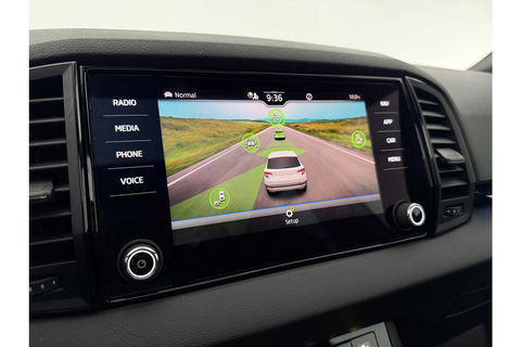 Škoda Karoq 1.5 TSI ACT 150PK Sportline Business Pano Sfeer Carplay Virtual Camera LED Clima Cruise Navi PDC 19''LMV