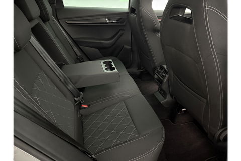 Škoda Karoq 1.5 TSI ACT 150PK Sportline Business Pano Sfeer Carplay Virtual Camera LED Clima Cruise Navi PDC 19''LMV