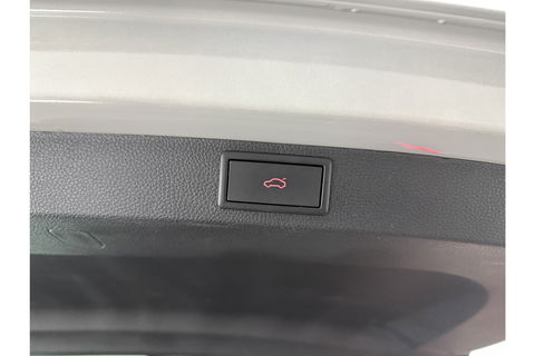 Škoda Karoq 1.5 TSI ACT 150PK Sportline Business Pano Sfeer Carplay Virtual Camera LED Clima Cruise Navi PDC 19''LMV