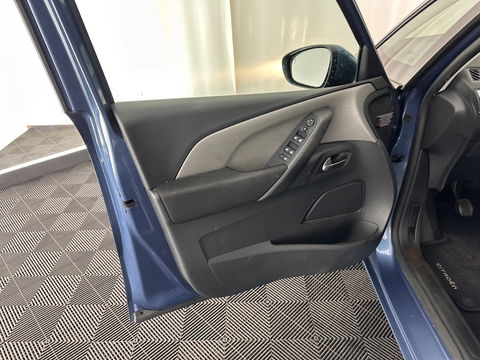 Citroën Grand C4 Picasso 1.6 BlueHDi Shine [ 7-Pers ] *NAVI-FULLMAP | DIGI-COCKPIT | CAMERA | COMFORT-SEATS | KEYLESS | ECC | TOWBAR | PDC | CRUISE | 17''ALU*
