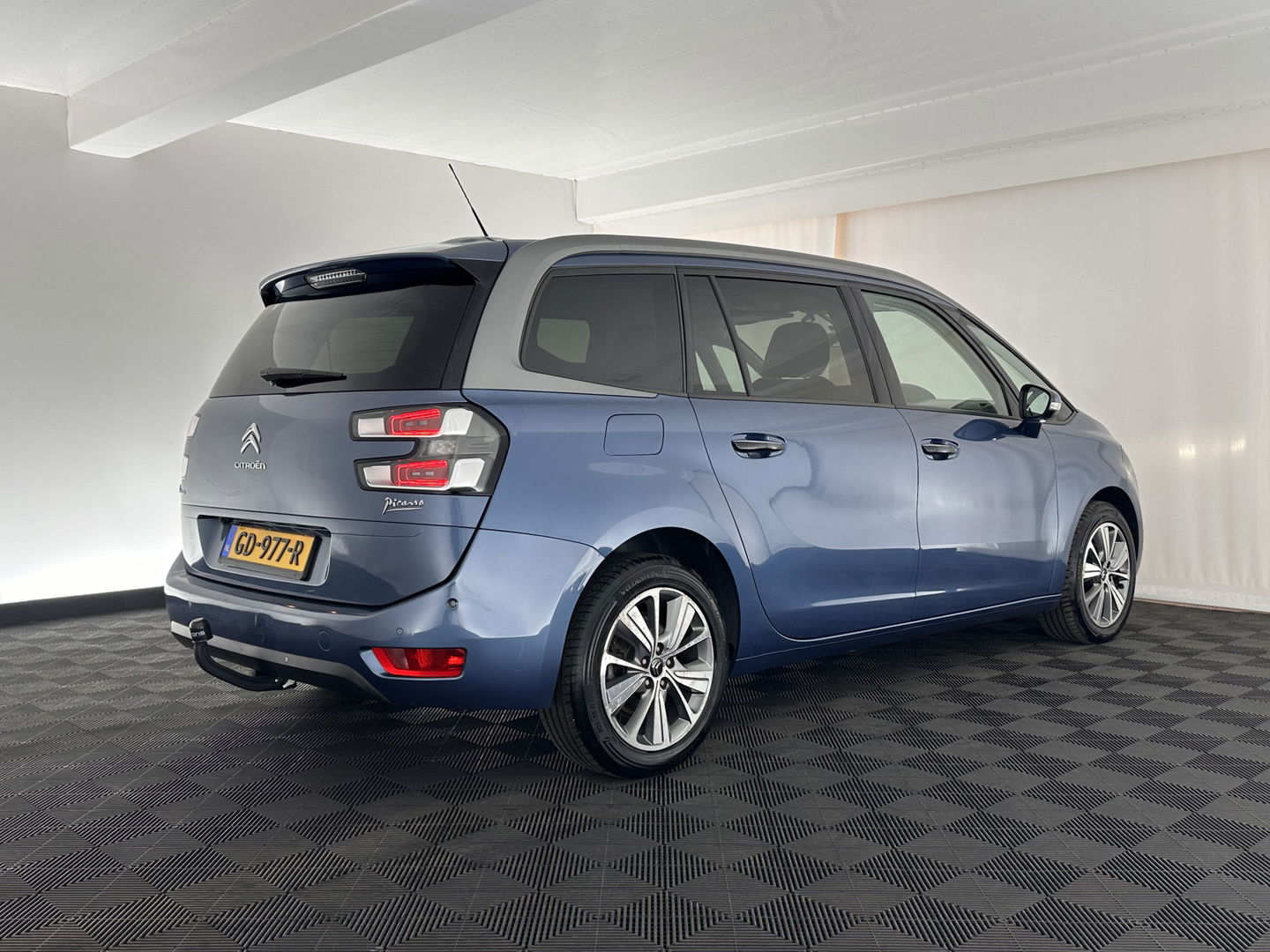 Citroën Grand C4 Picasso 1.6 BlueHDi Shine [ 7-Pers ] *NAVI-FULLMAP | DIGI-COCKPIT | CAMERA | COMFORT-SEATS | KEYLESS | ECC | TOWBAR | PDC | CRUISE | 17''ALU*