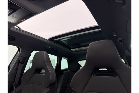 Škoda Karoq 1.5 TSI ACT 150PK Sportline Business DSG Pano Sfeer Trekhaak LED Virtual Camera Carplay Clima Cruise Navi PDC 19"LMV