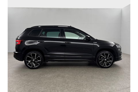 Škoda Karoq 1.5 TSI ACT 150PK Sportline Business DSG Pano Sfeer Trekhaak LED Virtual Camera Carplay Clima Cruise Navi PDC 19"LMV
