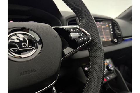 Škoda Karoq 1.5 TSI ACT 150PK Sportline Business DSG Pano Sfeer Trekhaak LED Virtual Camera Carplay Clima Cruise Navi PDC 19"LMV