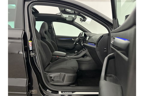 Škoda Karoq 1.5 TSI ACT 150PK Sportline Business DSG Pano Sfeer Trekhaak LED Virtual Camera Carplay Clima Cruise Navi PDC 19"LMV