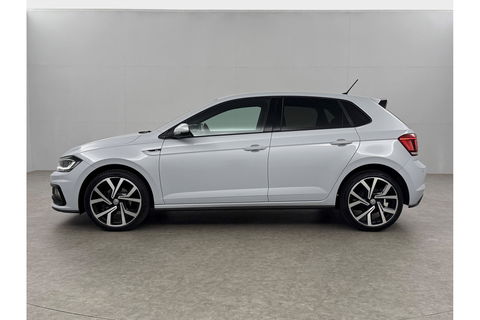 Volkswagen Polo 1.6 TDI Highline R-Line DSG Camera Virtual LED Clima Cruise Navi PDC 18''LMV Stoelverw.