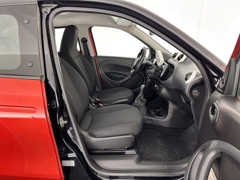 Smart Forfour 1.0 Pure Cool&Audio-Pack *AIRCO | CRUISE | COMFORT-SEATS*
