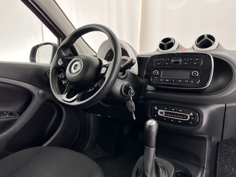 Smart Forfour 1.0 Pure Cool&Audio-Pack *AIRCO | CRUISE | COMFORT-SEATS*