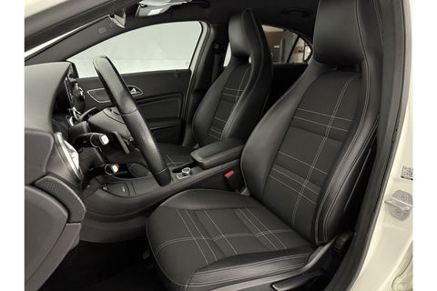 Mercedes-Benz A-Klasse 180 Ambition Automaat Clima LED Cruise PDC 18"LMV