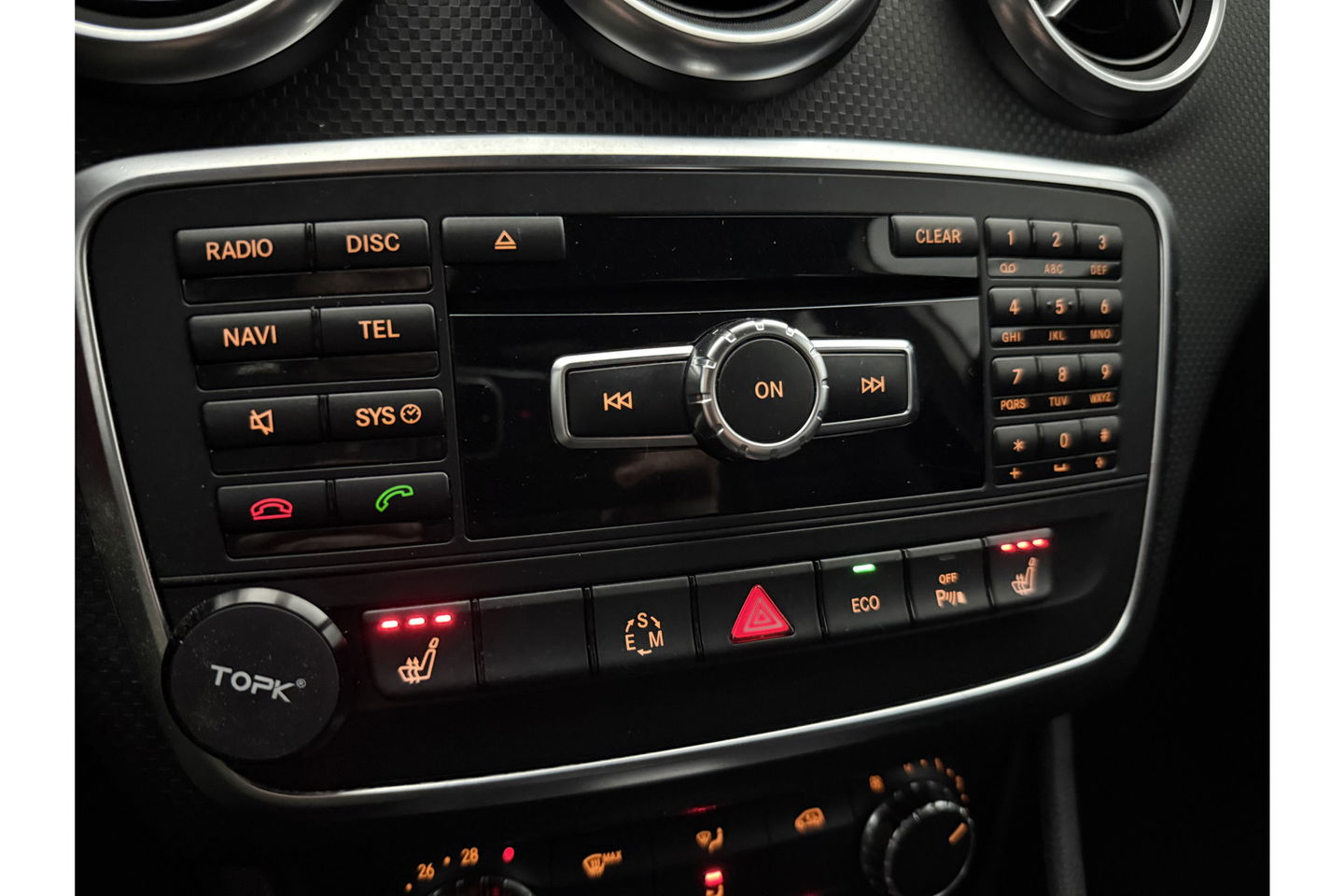 Mercedes-Benz A-Klasse 180 Ambition Automaat Clima LED Cruise PDC 18"LMV